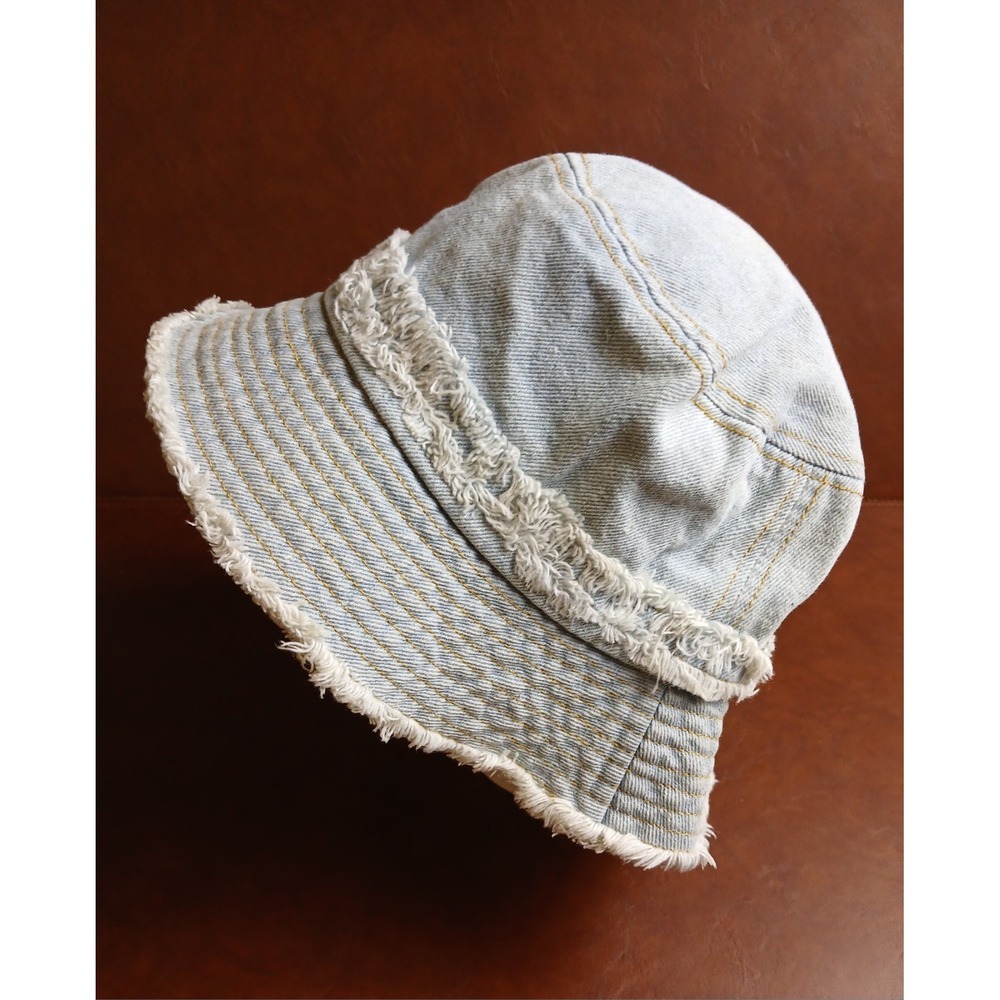 David and Young Light Blue Denim Bucket Hat Fray Hem One Size Fits 8' #1535